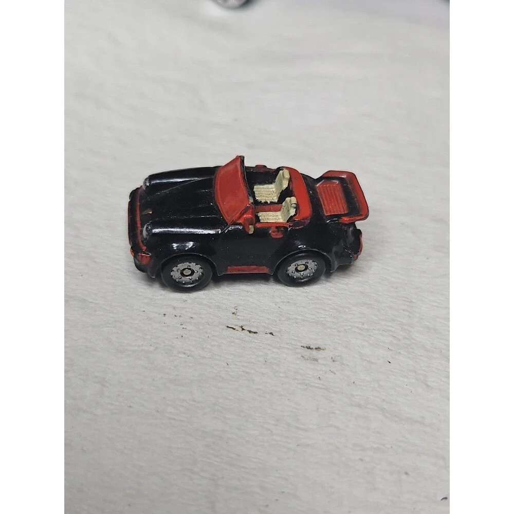 🏁 MICRO MACHINE GALOOB VINTAGE PORCHE 911 CONVERTIBLE BLACK RED SPORTS CAR 🏁